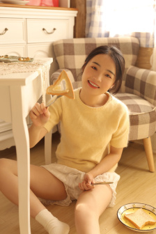 色女子